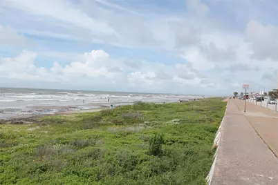 1015 30th Street #3, Galveston, TX 77550 - Photo 20