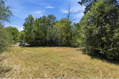 1308 N Sims Avenue, Bryan, TX 77803 - Photo 4