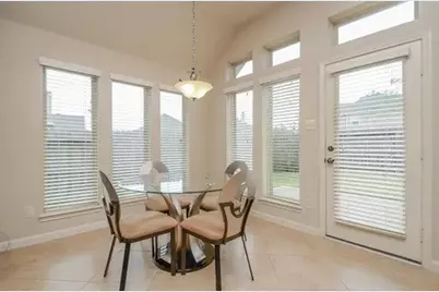 2610 Briar Rose Court, Pearland, TX 77584 - Photo 8