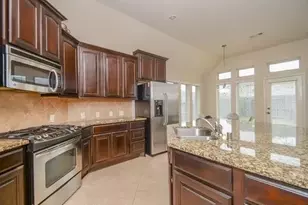 2610 Briar Rose Ct, Pearland, TX 77584 - Photo 4