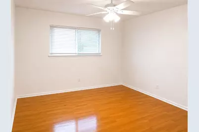 12913 Trail Hollow Drive #2913, Houston, TX 77079 - Photo 26