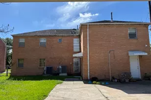 8711 Ilona Ln, Houston, TX 77025 - Photo 6