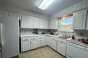 6707 Las Brisas Dr, Houston, TX 77083 - Photo 6