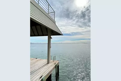 919 Long Reach Drive, Tiki Island, TX 77554 - Photo 46