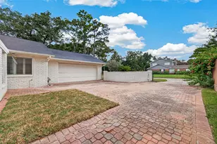 11322 Oak Spring Dr E, Houston, TX 77043 - Photo 34