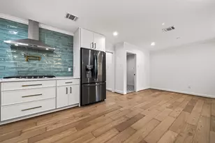 11322 Oak Spring Dr E, Houston, TX 77043 - Photo 20