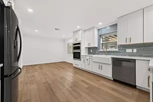 11322 Oak Spring Dr E, Houston, TX 77043 - Photo 20