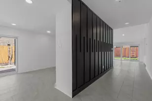 2231 Round Lake Dr, Houston, TX 77077 - Photo 4