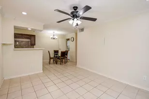 12660 Ashford Point Dr, Houston, TX 77082 - Photo 8