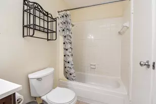 12660 Ashford Point Dr, Houston, TX 77082 - Photo 16