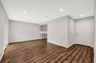 2509 Pearland Ave, Pearland, TX 77581 - Photo 8