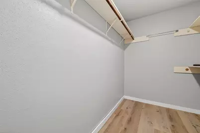 12815 Maxfield Drive, Houston, TX 77082 - Photo 20