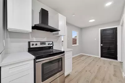 12815 Maxfield Drive, Houston, TX 77082 - Photo 14