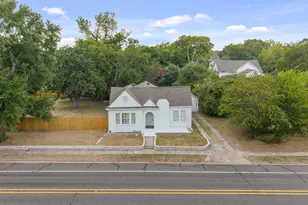 335 N Robb St, Trinity, TX 75862 - Photo 1