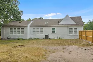 335 N Robb St, Trinity, TX 75862 - Photo 34