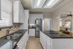 1813 Mesa Verde Dr, Deer Park, TX 77536 - Photo 12