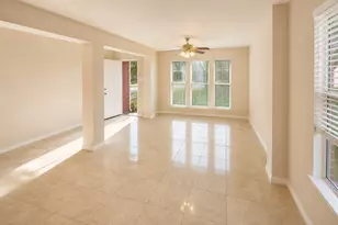 16127 Eaglewood Spring Ct, Houston, TX 77083 - Photo 2