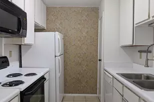 7950 N Stadium Dr, Houston, TX 77030 - Photo 8