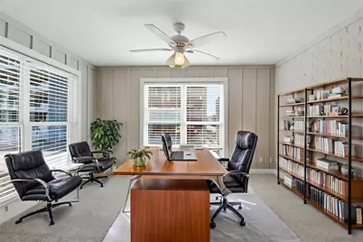 7535 Olympia Drive, Houston, TX 77063 - Photo 12