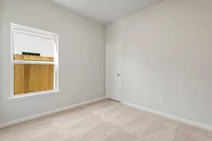 8318 Sunberry Shadow Dr, Houston, TX 77016 - Photo 8