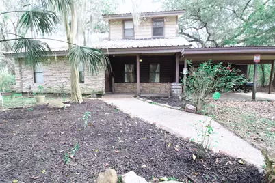 605 NE Clayton Street, Dayton, TX 77535 - Photo 2
