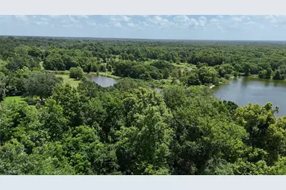 605 NE Clayton Street, Dayton, TX 77535 - Photo 48