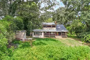605 NE Clayton St, Dayton, TX 77535 - Photo 6
