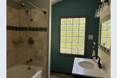 1564 Railroad Avenue, San Leon, TX 77539 - Photo 8
