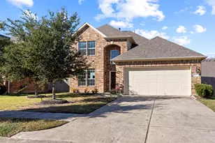 6527 Hunters Trace Ln, Baytown, TX 77521 - Photo 1