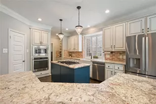 1327 Blackthorne Dr, Houston, TX 77094 - Photo 10