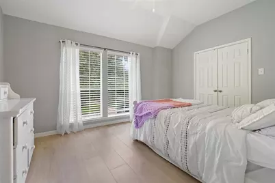 1327 Blackthorne Drive, Houston, TX 77094 - Photo 20