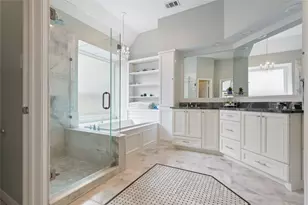 1327 Blackthorne Dr, Houston, TX 77094 - Photo 18
