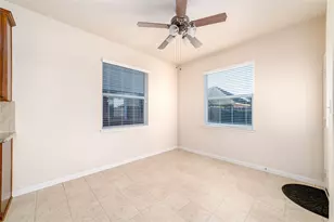 8814 Cedar Mound Ln, Houston, TX 77083 - Photo 10