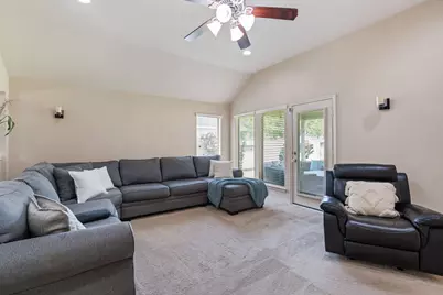 2606 Silverton Bend, Rosenberg, TX 77471 - Photo 4