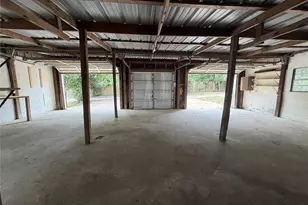 9084 Peggy Dr, Montgomery, TX 77316 - Photo 14