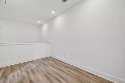 314 Neyland Street, Houston, TX 77022 - Photo 16