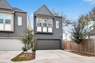 314 Neyland St, Houston, TX 77022 - Photo 2