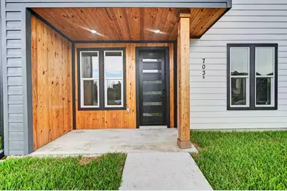 703 Carol Lynn Dr #B, Missouri City, TX 77489 - Photo 2