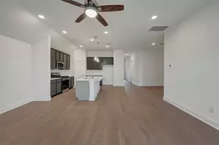 2203 Lone Bronco Blvd, Rosenberg, TX 77471 - Photo 12