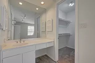 2829 Timmons Ln, Houston, TX 77027 - Photo 20