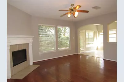 3519 Englewood Drive, Pearland, TX 77584 - Photo 4