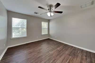 6439 Lily Hollow Court, Spring, TX 77379 - Photo 10