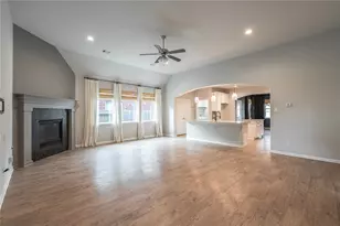 1851 Belle Pl, Alvin, TX 77511 - Photo 6