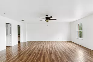 7938 Chatham Springs Ln, Cypress, TX 77433 - Photo 16
