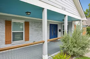 1310 Elliston St, Houston, TX 77023 - Photo 2