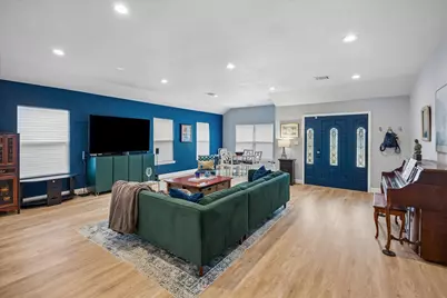 1310 Elliston Street, Houston, TX 77023 - Photo 8