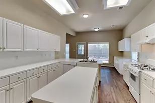 13143 Mills River St, Houston, TX 77070 - Photo 2