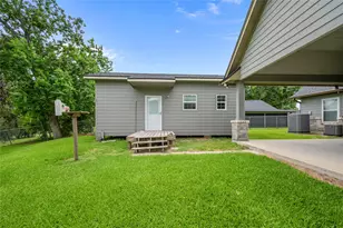 8133 N Fm 565, Baytown, TX 77523 - Photo 12