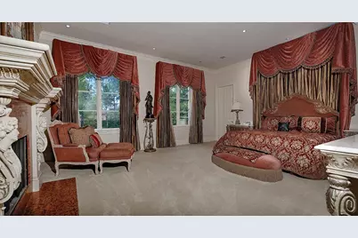 88 W Grand Regency Circle, The Woodlands, TX 77382 - Photo 38