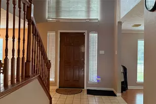 10310 Hedge Way Dr, Houston, TX 77065 - Photo 4